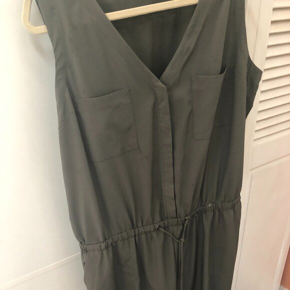 Jumpsuit with matching jacket - Picture 2 of 13